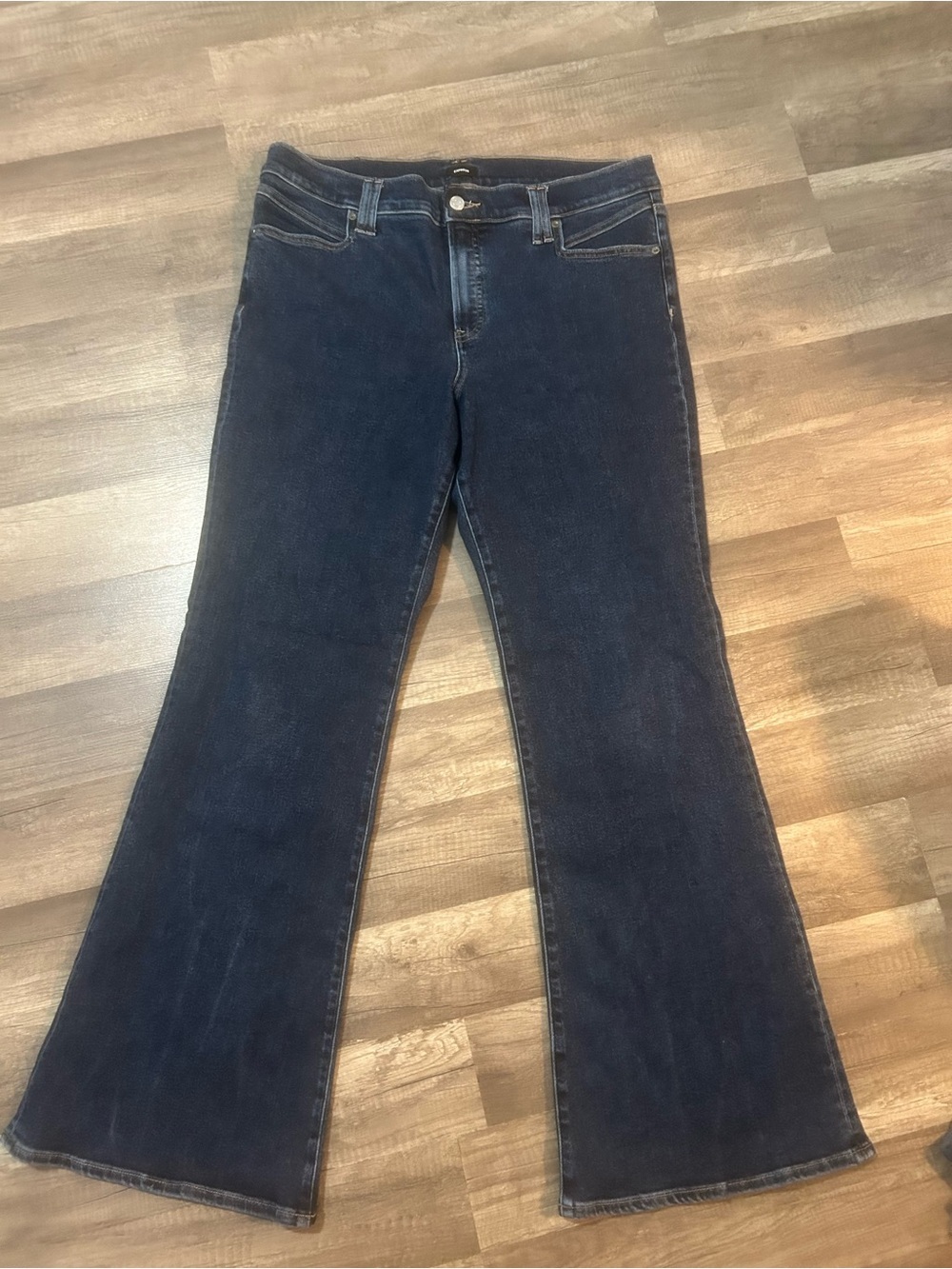 Express Jeans Women's 70s Flare Stretch Jeans Dark Wash Size 16 R